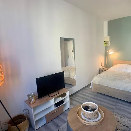 Apartment Republique